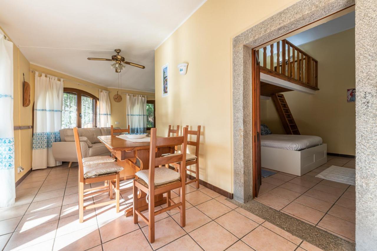 Villa Sureu Solanas  Kültér fotó